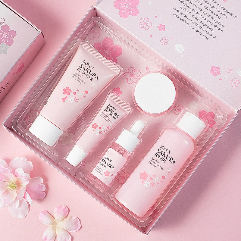 HydraSmooth Face Cream Kit